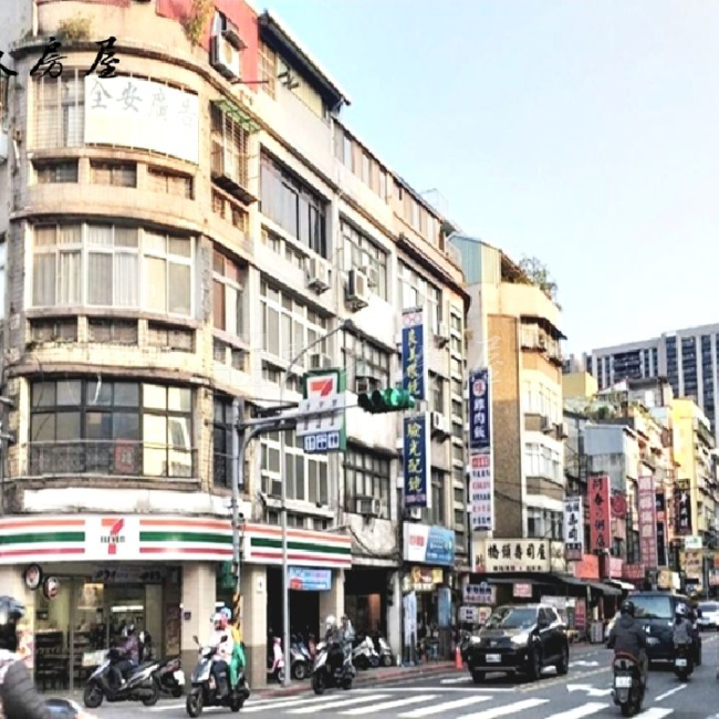 13868-延平北路7-11三角店面