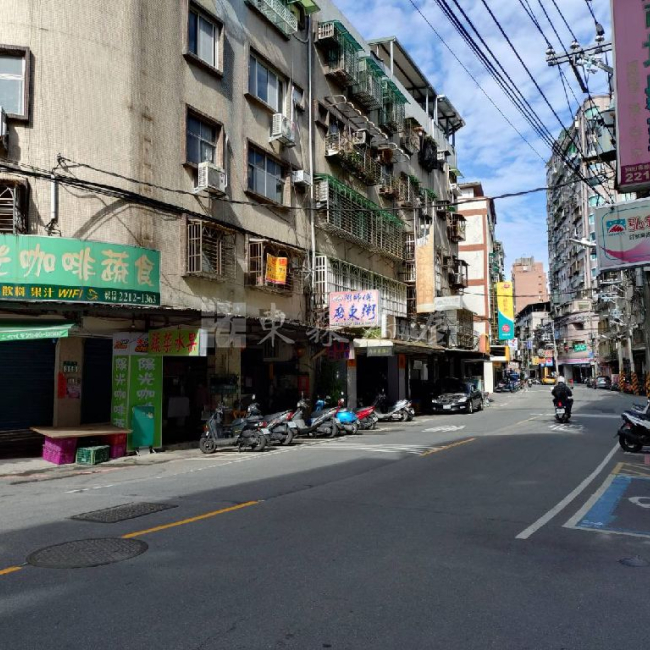 安民燙金三角窗店面