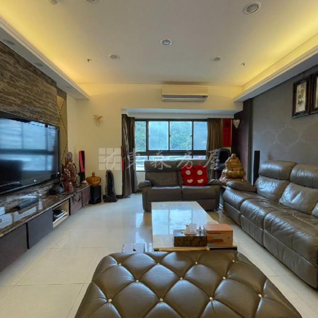 碧潭有約(3+1房)+車位